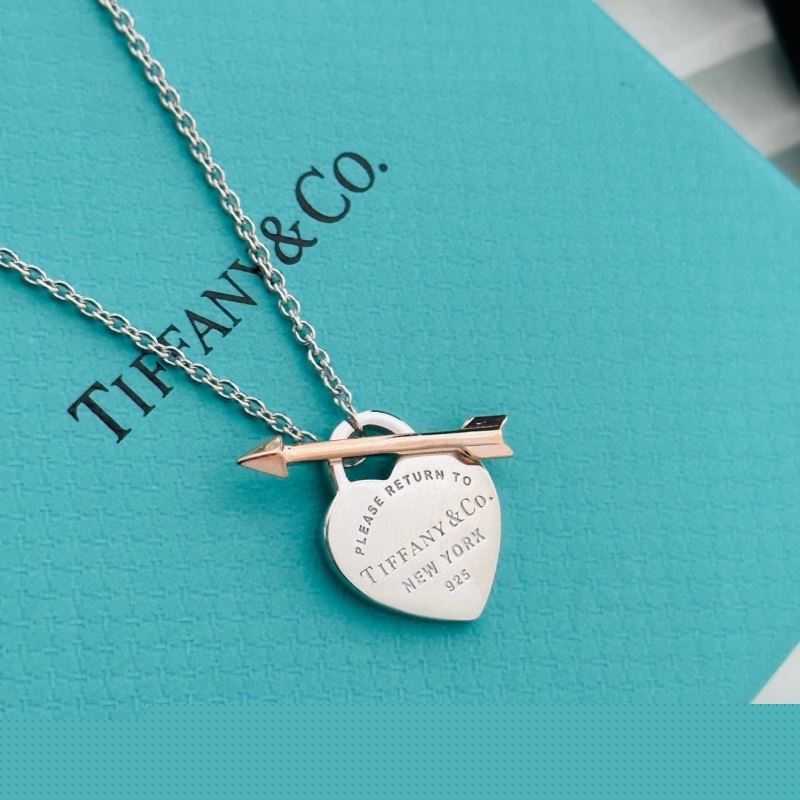 T*f*ny necklaces